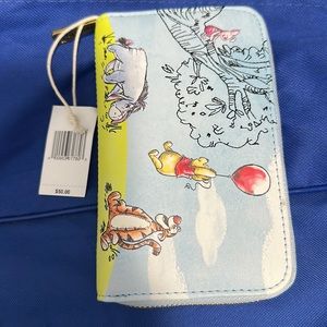 Winnie the pooh loungefly wallet